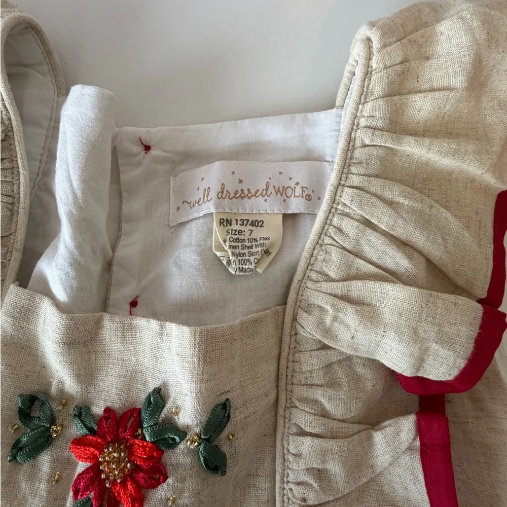 Well Dressed Wolf girl’s holiday Ruffled Dress with Shorts size 7 EUC - Picture 5 of 7